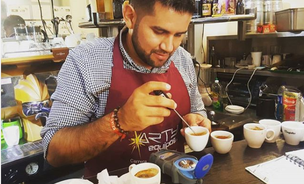 Como empresa consolidada en maquinas para cafe  seguimos capacitando a nuestros clientes en preparación de un espresso perfecto Info. ( artyequipos.com.co )
( Tel.14787284- Movil. 3132246131)  Artyequipos s.a.s