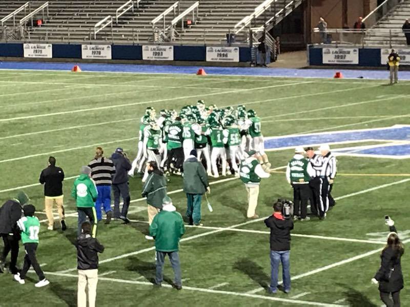 SeafordHSPride's tweet photo. With great support from cheering, pep band, the Boosters and lots of fans, Football wins Nassau County championship game 14-8 and advances to LI Championship next weekend! Great job to everyone involved in a terrific win. Go Vikings! https://t.co/QcmKuF3qQU