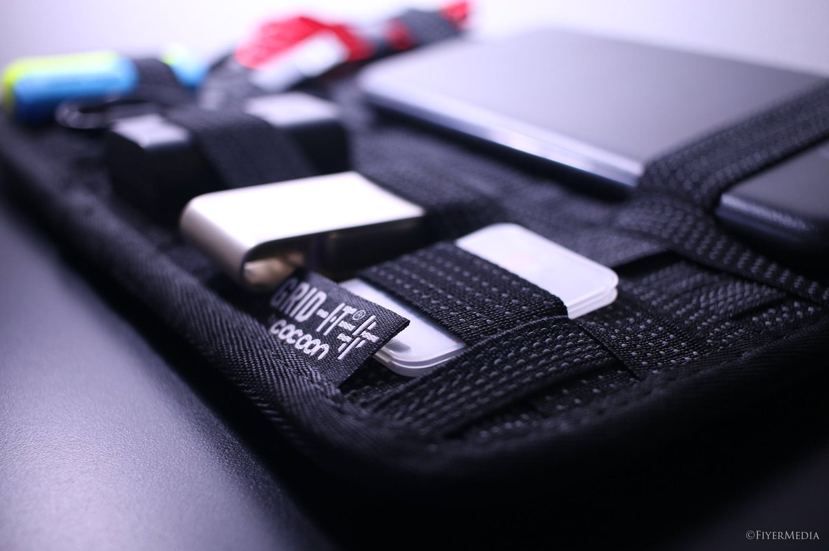 FiyerMedia's tweet photo. An RFID blocking organizer? Check out @cocoonbags Grid-It!
#tech #macbook #tech #photography #essentials #techreview #technology #shotwithcanon #gopro #backpacking #anker #gridit #aukey #cocoon #cocoonbags #fiyermedia #rfidblocker https://t.co/6B2T2xXQqx