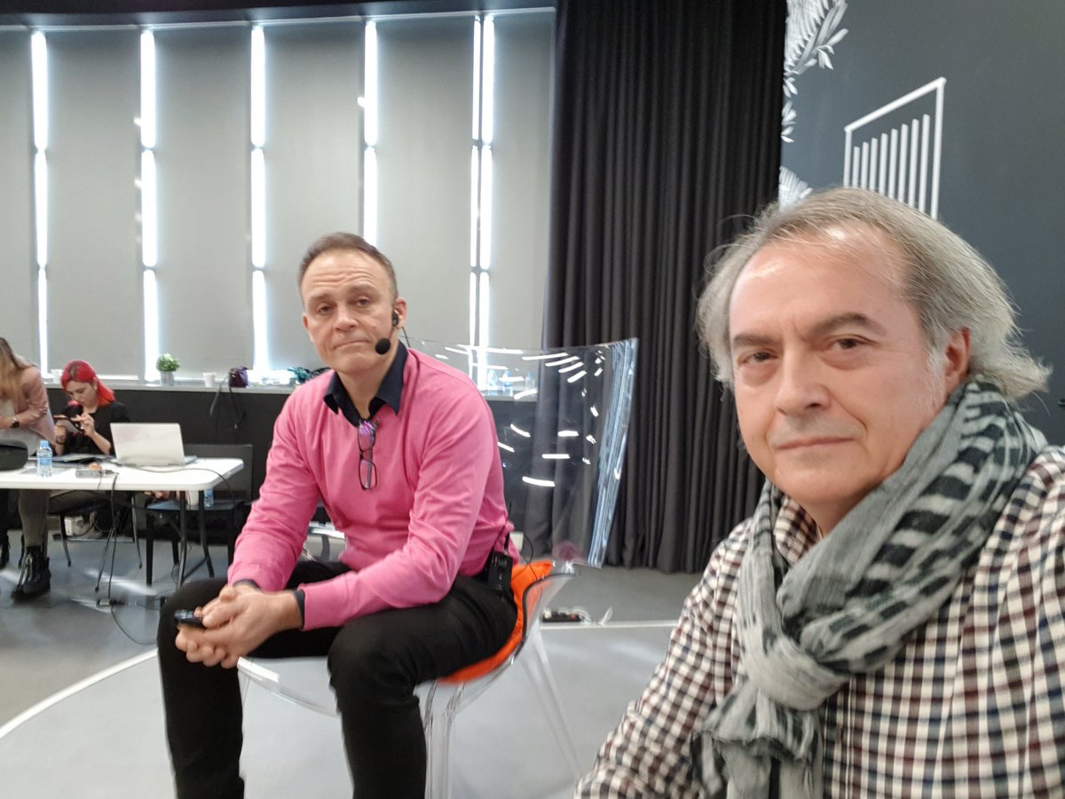 CarlosJOchoaFer's tweet photo. The very best moments at #VRDayMadrid, Education Panel. https://t.co/EVtVhZeUTN