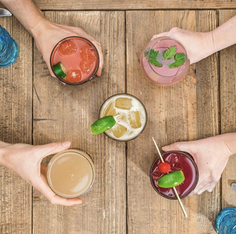 DINEvent's tweet photo. Cheers to whatβs to come at DINEvent for 2020 π Keep your eyes and ears open because weβve got some exciting news coming soon!
.
.
.
π·: @searsuckerlv #DINEvent #cheers #exciting #drinks #eventplanning #eventmanagement #eventlife #biggoals #bigplanning #venuesourcing https://t.co/F5YRhpKvpE