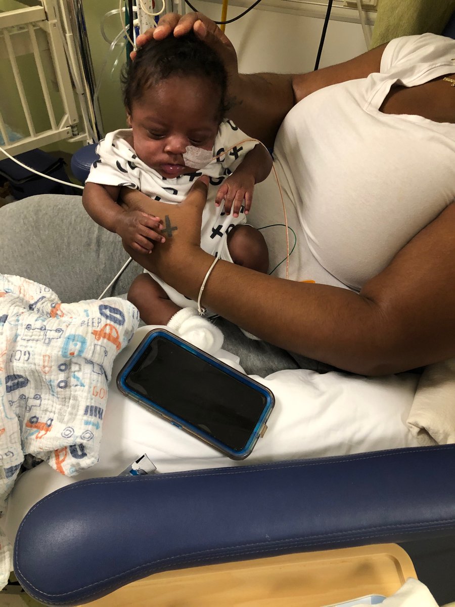 ladycoop22's tweet photo. @TheEllenShow This little Preemie is about to go home. He needs a good sleeping bed and few other things. Will you help? https://t.co/jQ8GZFXymB