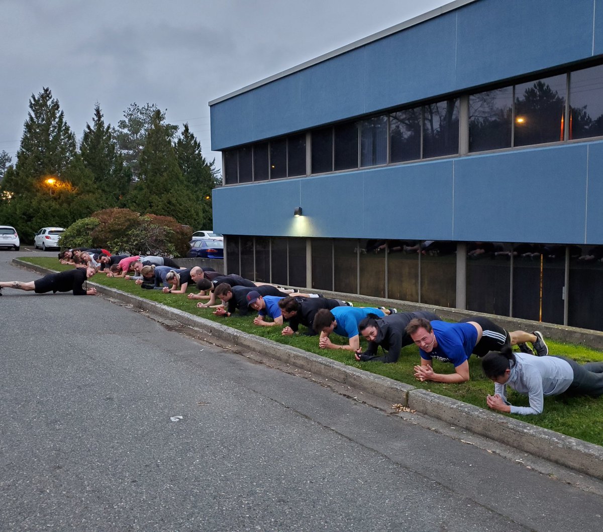 SaanichPD_RCsts's tweet photo. For my adult job, I am a personal trainer. And I love teaching bootcamps. So fun tonight teaching our new class! They killed a HARD work out of 100s and hills. #fittofunction #trainforlife https://t.co/pOxtsCtaEH