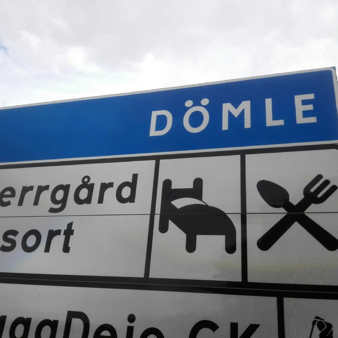 kristallnaach's tweet photo. #Sweden 🦌 #Elchenländle #Schweden 🇸🇪 #Sverige 😜
#Fryken 😘 #Elchenländle19 

#Instagram weiter füttern... 🇸🇪 
..klickt Euch durch bei diesem
Traum-#Urlaub 🇸🇪 #Värmland

https://t.co/mrlsQT0Mkr https://t.co/v6defRfTPF