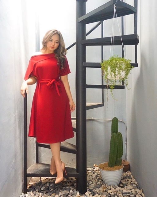 Saya menjual Red is comin christmas dress seharga Rp165.000,00. Dapatkan produk ini hanya di Shopee! shopee.co.id/legoubshop/660… #ShopeeID
