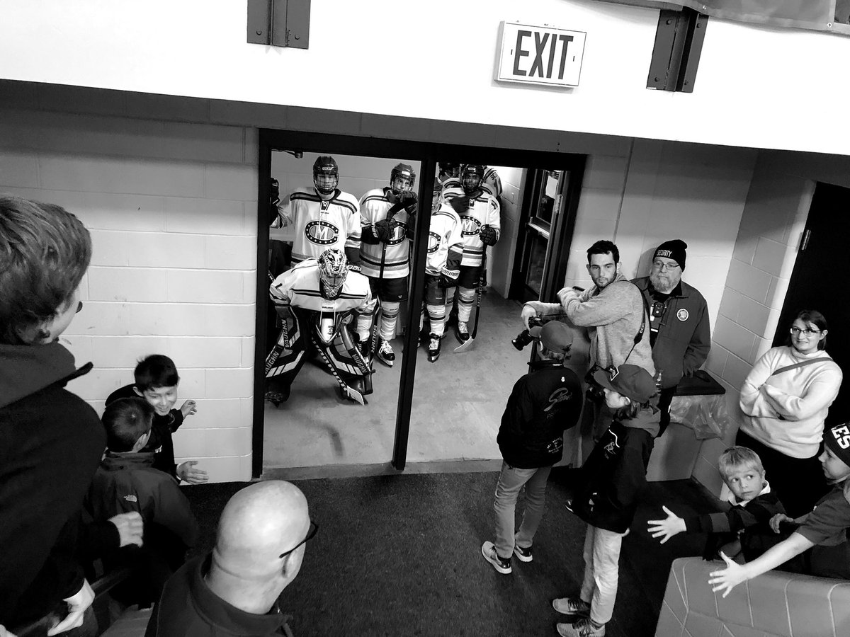 Sandy Colhoun tweet media