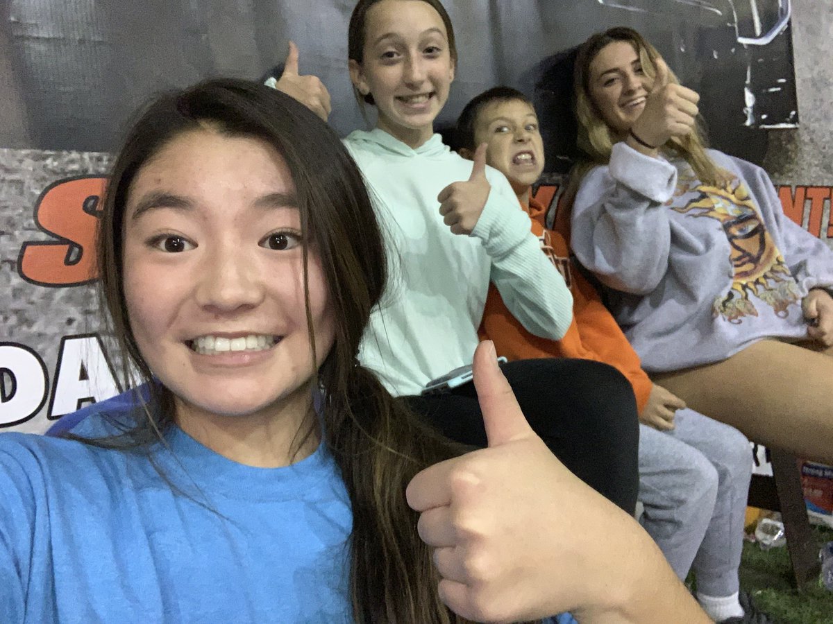 12Strong_'s tweet photo. We inspire the youth! #fans https://t.co/PbrkiGmD0F