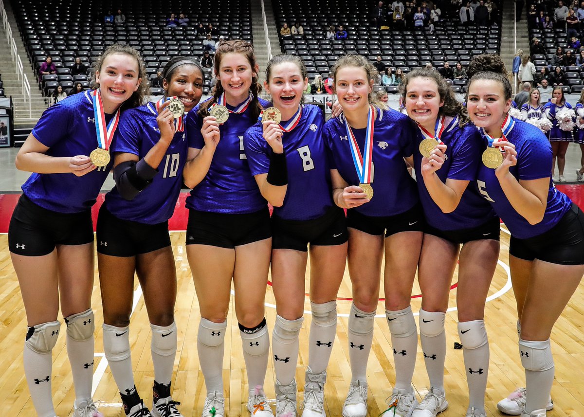 Congrats to <a href="/BNHSVBall/">Byron Nelson HS VBall</a>, the new Conference 6A #UILState Volleyball Champions! Charitie Luper named MVP w/ 25 kills, 12 digs and 4 blocks.