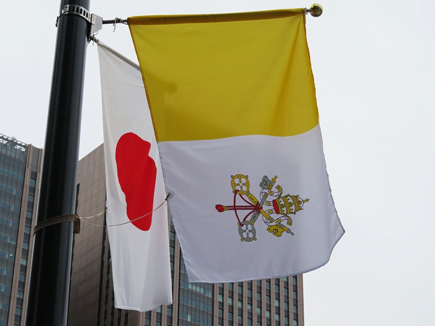 バチカン国旗 Twitter Search Twitter