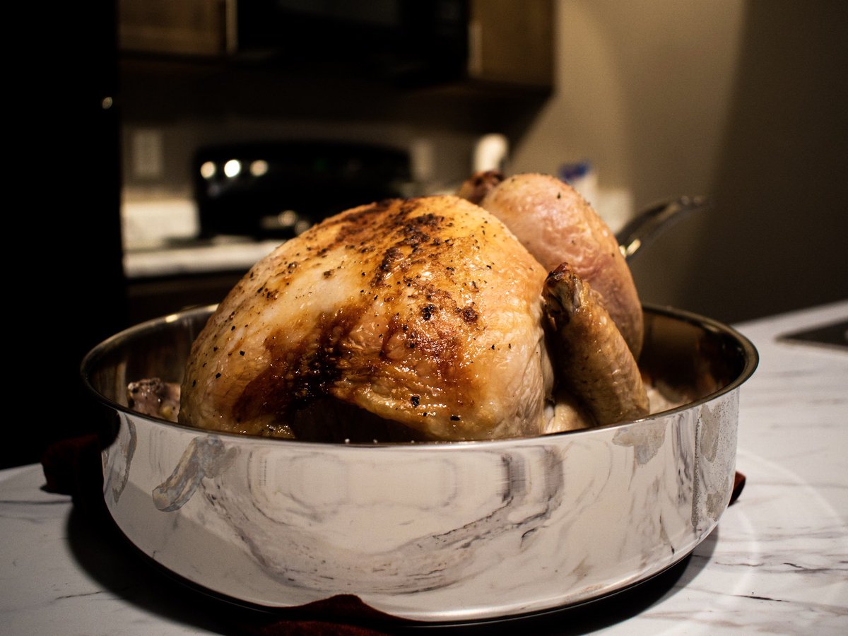 uptownathome's tweet photo. Roast Chicken for two? Recipe coming soon! #nomnom #foodblog #cooking https://t.co/4H7oM76yMt