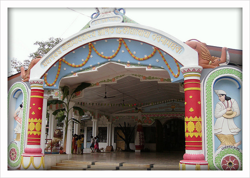 16. Dhekiakhowa Bornamghar: located in Jorhat district, Assam, India that was established by saint-reformer Madhavdeva . He kindled an earthen lamp there, which has been continuously burning since then being religiously refuelled with mustard oil by the priests till date.