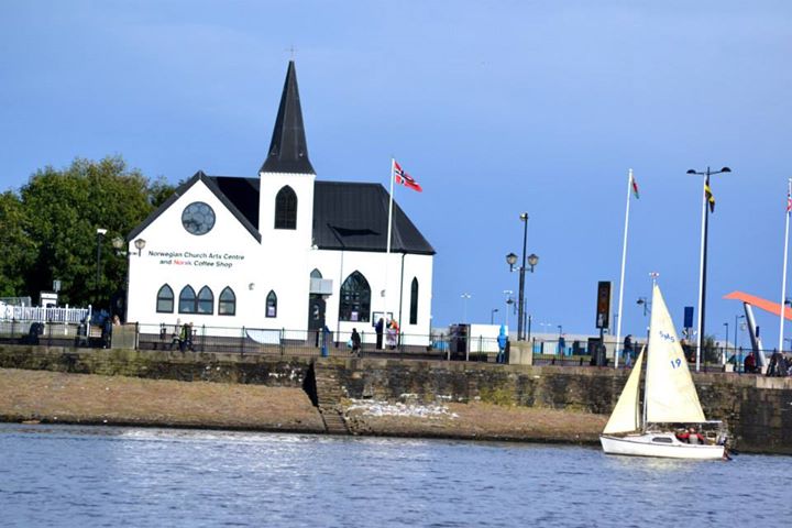 CardiffBoat's tweet photo. Service running today, Sunday 24th November - on the hour from @YPierhead @VisitCardiffBay half past from @buteparkcardiff @cardiff_castle. Perfect way to travel to @NorwegianChurch @GiftShopNC. @VisitCardiff @visitwales #Cardiffis https://t.co/P7aLq03y4v