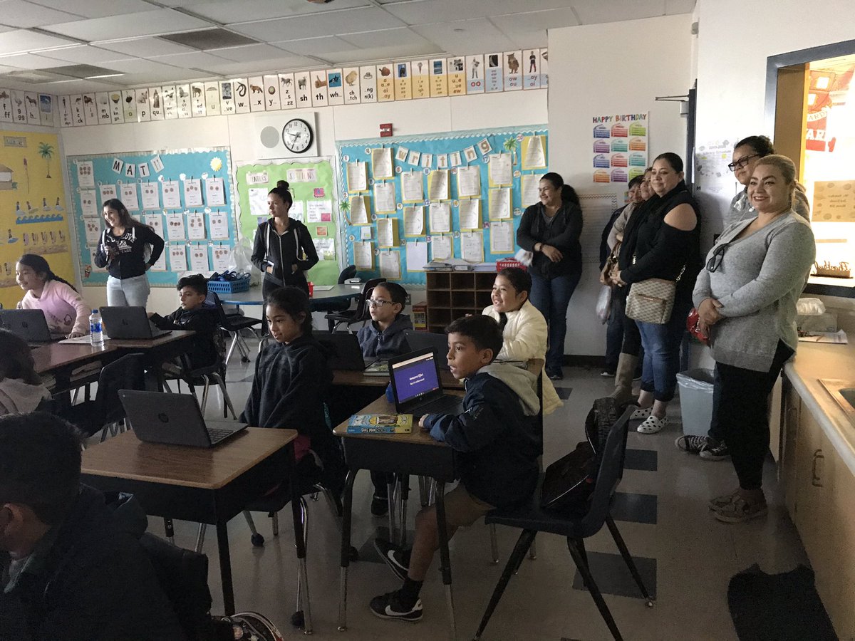 Amazing morning with parents. Coffee and donuts, and a classroom tour to see students and teachers in action. #ParentInvolementDay #marshallrocks #WeAreLynwood