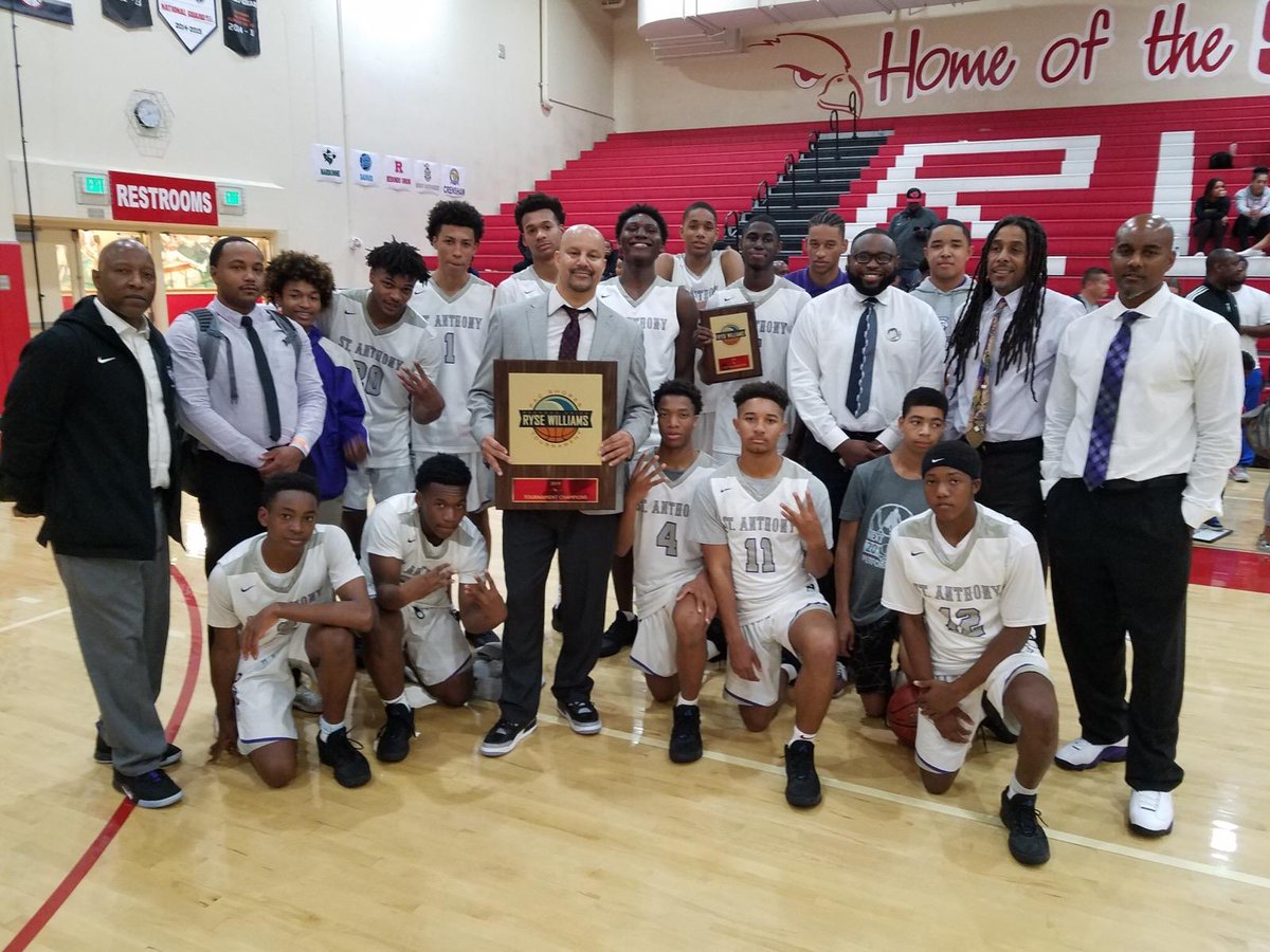 RWPacShores's tweet photo. An unbelievable team performance by St. Anthony's! The Saints beat Bishop Montgomery in a thriller for the championship of the Ryse  Williams Pac Shores tourney and powered through the whole week going 4-0!!! Great job Coach Cav!!!! https://t.co/yxfOq5gKAk