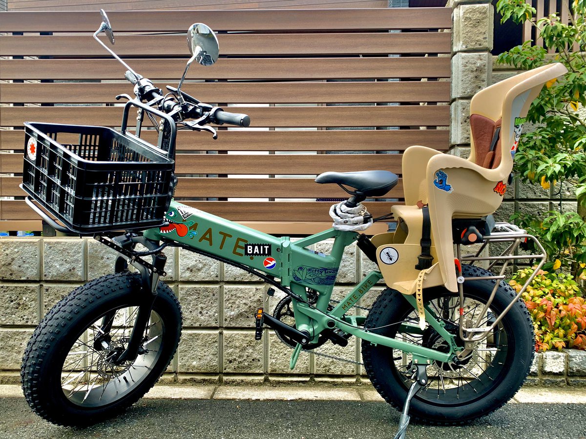 MATE Xの日本正式発売が近づいてきてチャイルドシートを載せられるか気