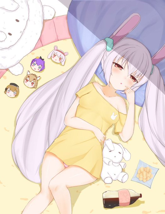 ラフィーの部屋で
#ラフィー
#アズールレーン
https://t.co/Oj6vcB62nD 