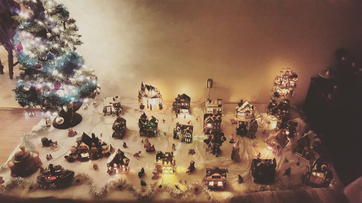Natashia_66's tweet photo. Set up Christmas Village🎄🎁 Mom's favorite thing about the holiday season, she was sad to wait this long to set it up. 

#christmasvillage #christmas #holidayseason #christmastree https://t.co/I3bJ9jmVjd
