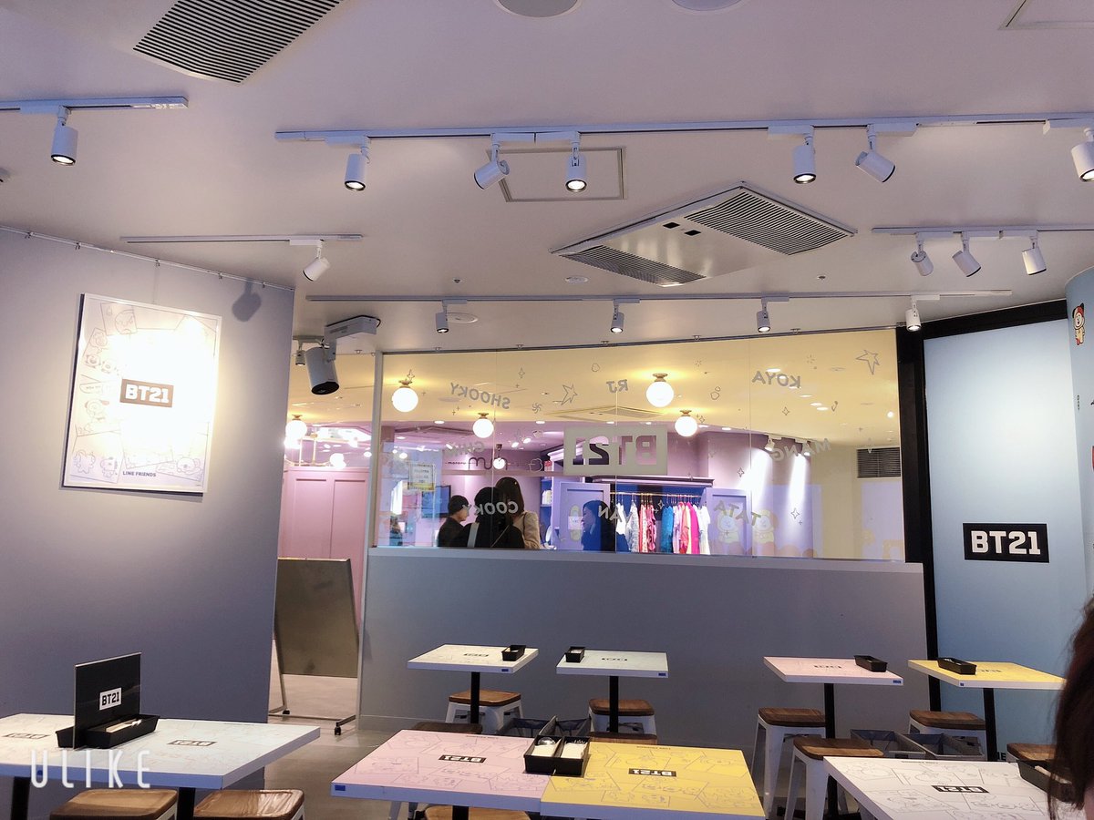 마리나 𝘔𝘈𝘙𝘐𝘕𝘈 23日記録 Bt21カフェ 2人してショッキー当てちゃう プレートも可愛い Bt21カフェ 渋谷109 Bt21