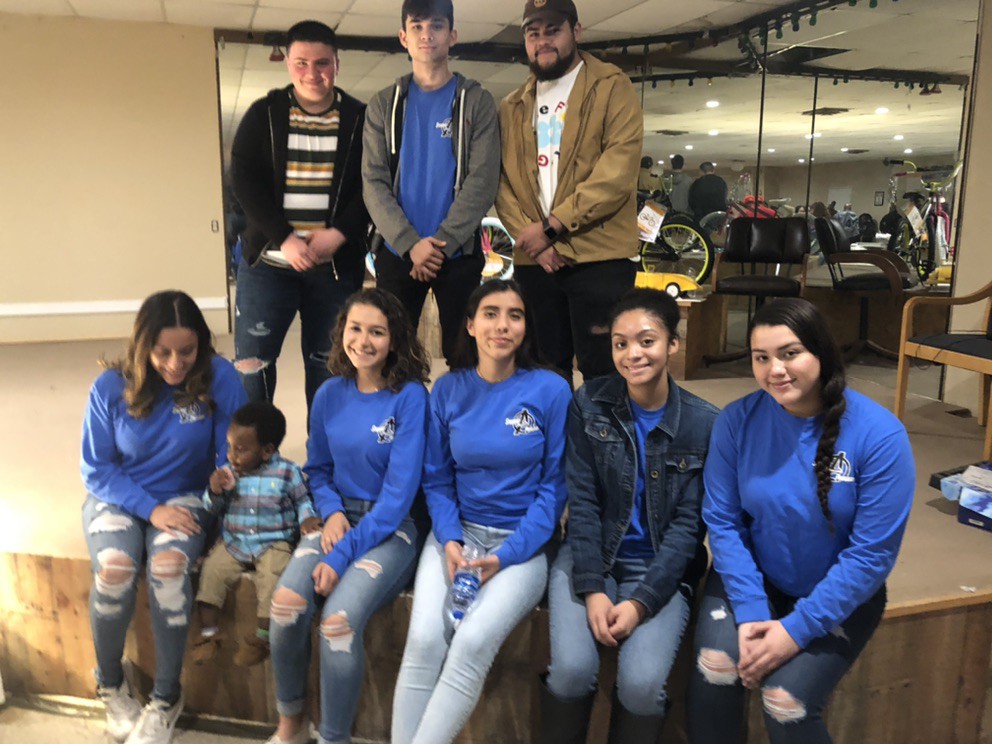AHS Student Ambassadors tweet media