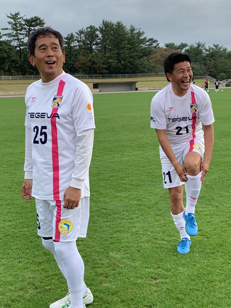 テゲバジャーロ宮崎 公式 本日のオマケ 試合 テゲバジャーロobチームと 宮崎市サッカー協会選抜チームとの一戦です とにかくケガしないよう