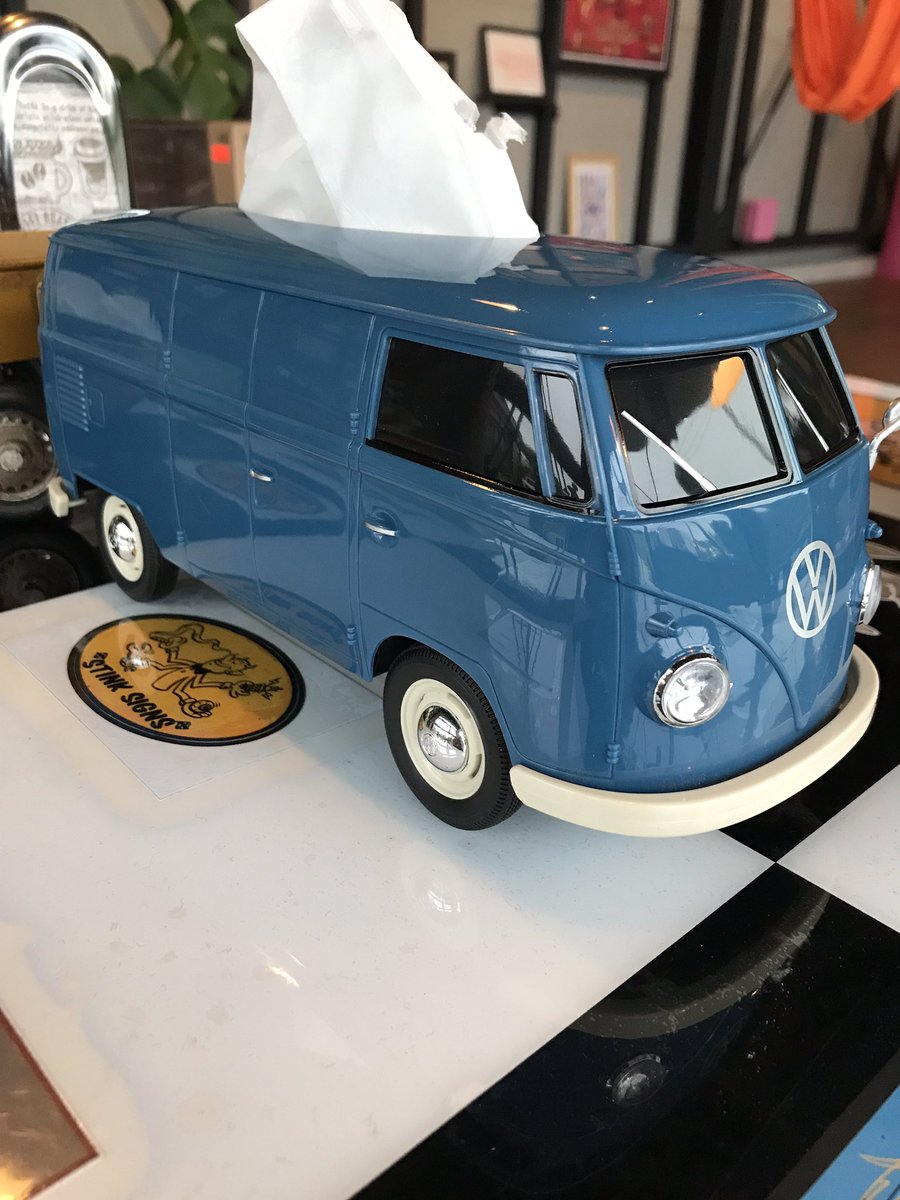 urahihc0524's tweet image. チョットお出掛け
ティシュケース購入😅
#ワーゲンバス #arttool