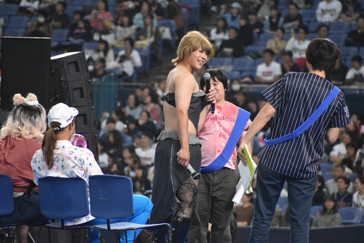 あゆに扮した若月健矢選手です。露出がすごい（笑） #ORIX #Bs2019