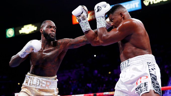ringside24's tweet photo. https://t.co/0cofizUfiZ Вдруг кто пропустил https://t.co/BLA0dZqcbD