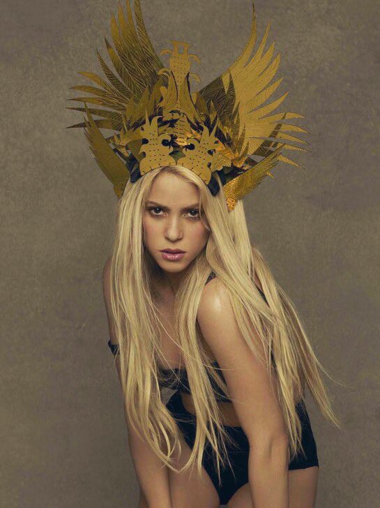 📺 Tune in today to watch Shakira performing at the Davis Cup.
📺 Conéctense hoy para ver  a Shak en la Copa Davis.

9am CDMX / 10am NYC, Bogotá / 12m Rio / 4pm Madrid

• Rakuten TV 🇺🇸
• TyC Sports 🇦🇷🇨🇴
• Sportsnet 🇨🇦
• Movistar+ 🇪🇸
• TVN 🇨🇱
• DAZN 🇧🇷🇩🇪🇯🇵
• Eurosport 🇪🇺