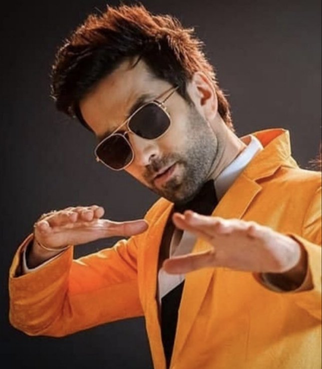   #NakuulMehta