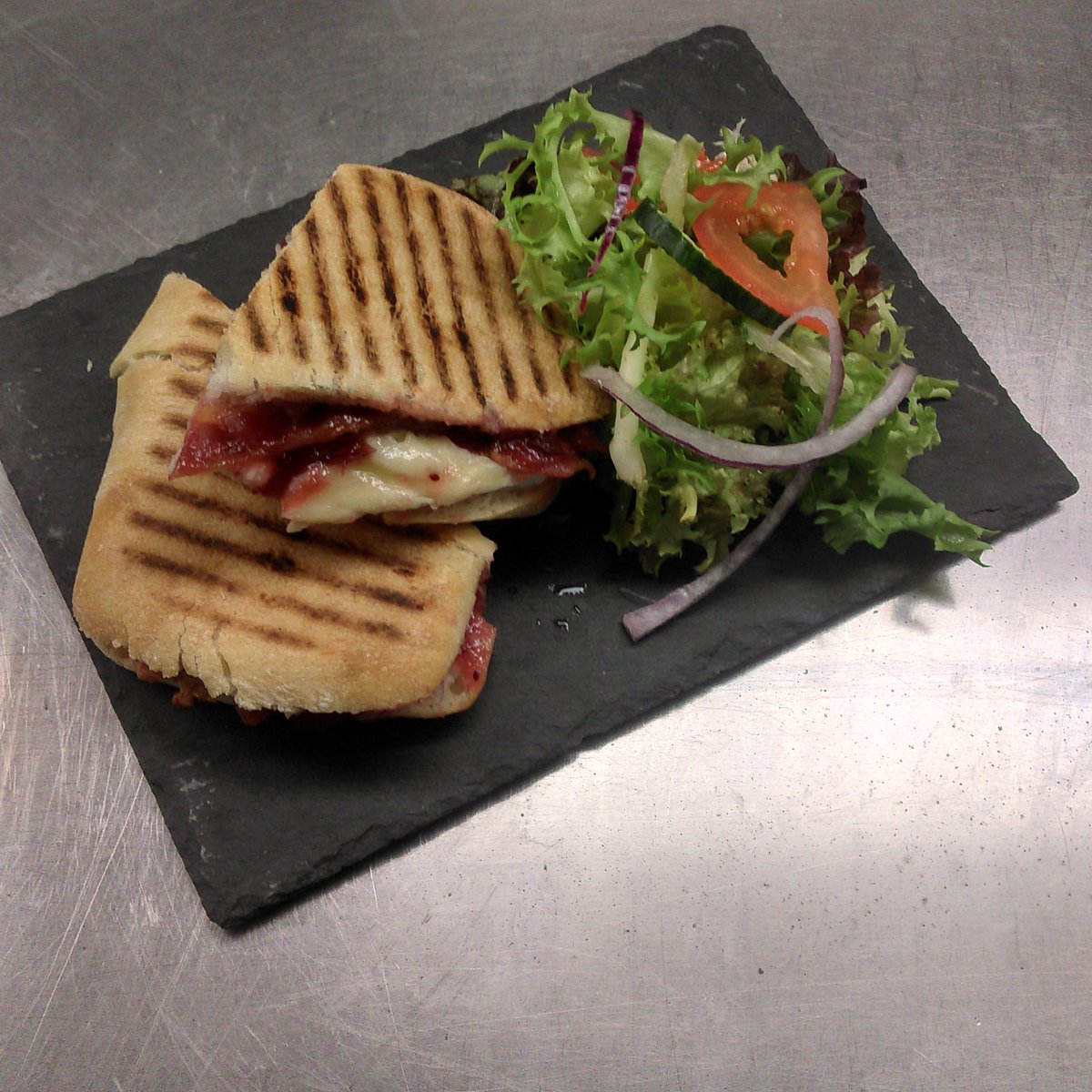 Ruben's Coffee Albert Dock tweet media