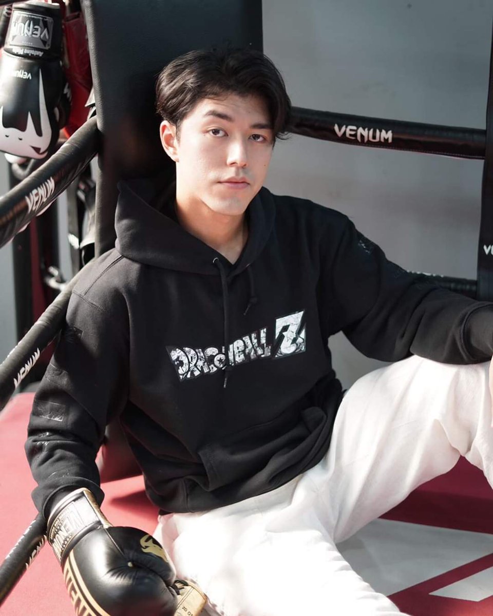 เค้าไม่ต่อยหรอก!! ไม่อ่อยด้วย.... แค่อ๋อย​ๆเอง​

เสื้อ​ ดราก้อนบอล การ์ตูนสุดโปรดของผม <a href="/Uniqlothailand/">UNIQLO Thailand</a> ออกลายเสื้อ Dragon ball  UT แฟนๆพันธ์แท้ต้องใส่กันนะ

ส่วนใครอยากได้ไอเทมใหม่ๆ ไปตามกันได้ที่ <a href="/Uniqlothailand/">UNIQLO Thailand</a>

#DragonBallUT #Uniqlothailand