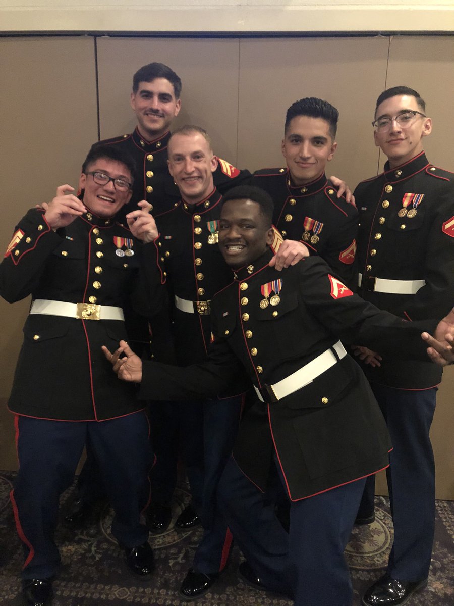 CHOPchopCH0P's tweet image. Marine Corps Birthday Ball
#latepost #244Years