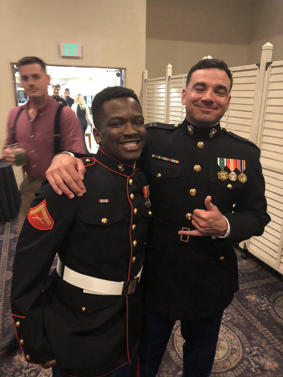 CHOPchopCH0P's tweet image. Marine Corps Birthday Ball
#latepost #244Years