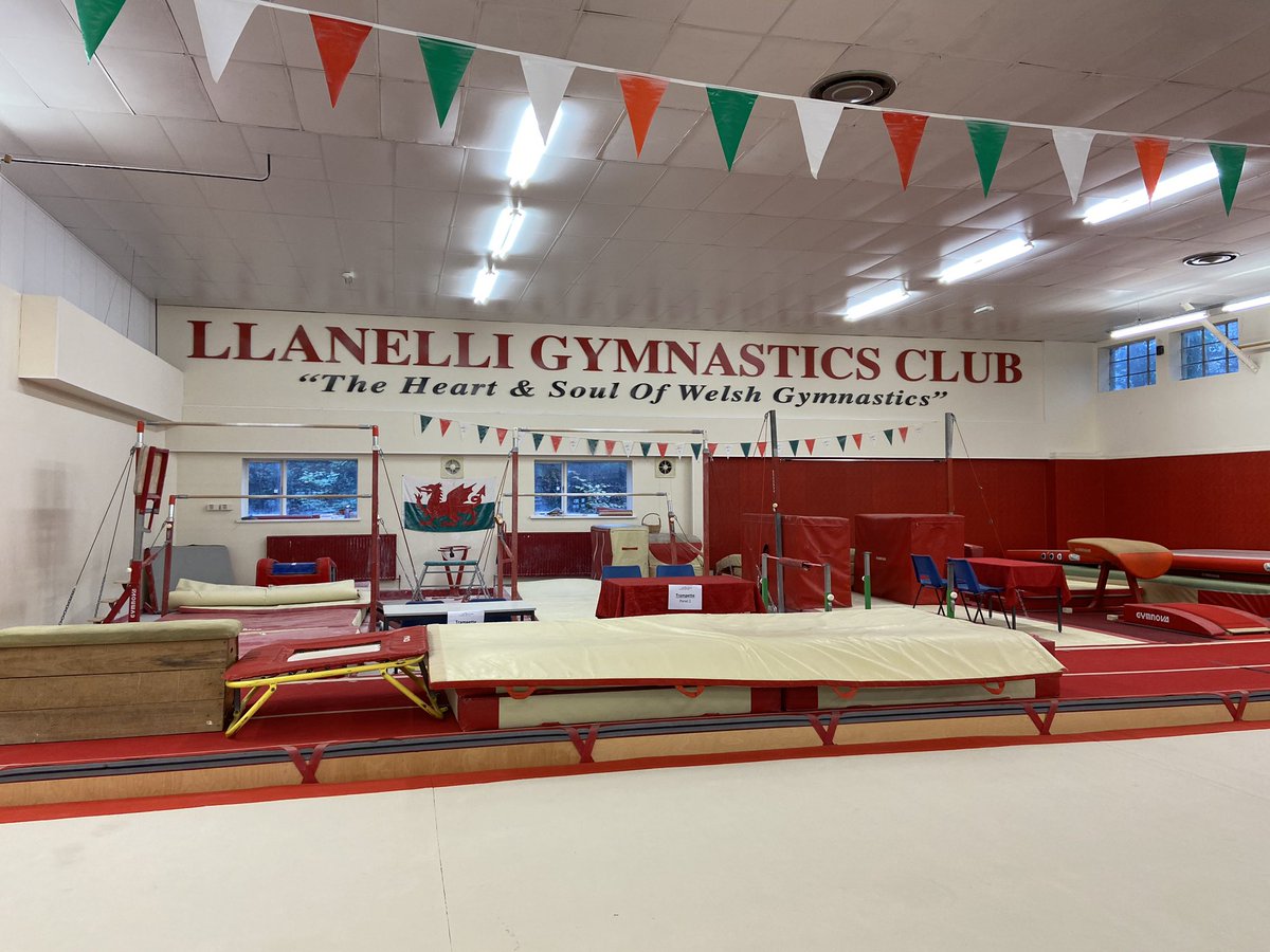 Shortie201's tweet photo. #GFA #gymspire @buckleygirlsgym @WelshGymnastics Buckley girls have arrived for the finals! https://t.co/ONlZERsWVl