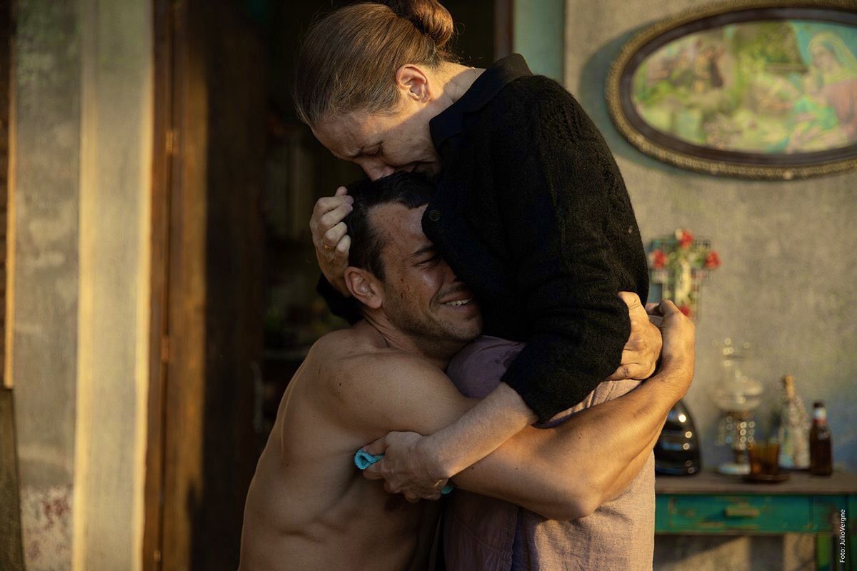 Paco_Cabezas's tweet photo. Ultima llamada a los académic@s de los @PremiosGoya Ha llegado la hora de que reconozcáis el talento de @mario_casas_ y descubráis a @monamartinez47    #MarioCasasALosGoya https://t.co/rkj4fiwfnN