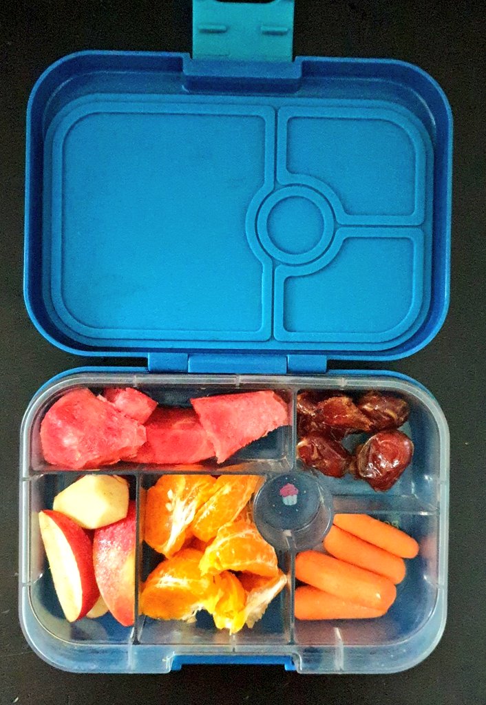 #lunchbox #yumboxlunch #healthyschoollunch #schoollunch #yumbox #علبة_غدائنا_الصحية #غداء_صحي
