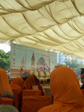 View image on Twitter