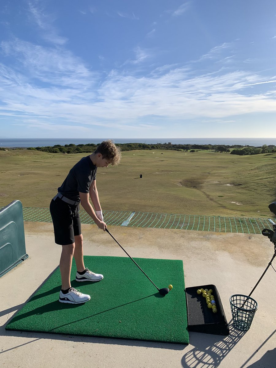 Kylemillergolf's tweet photo. Quick warmup before tee time hitting balls into the Mediterranean Sea #teammiller https://t.co/94siP71zXU