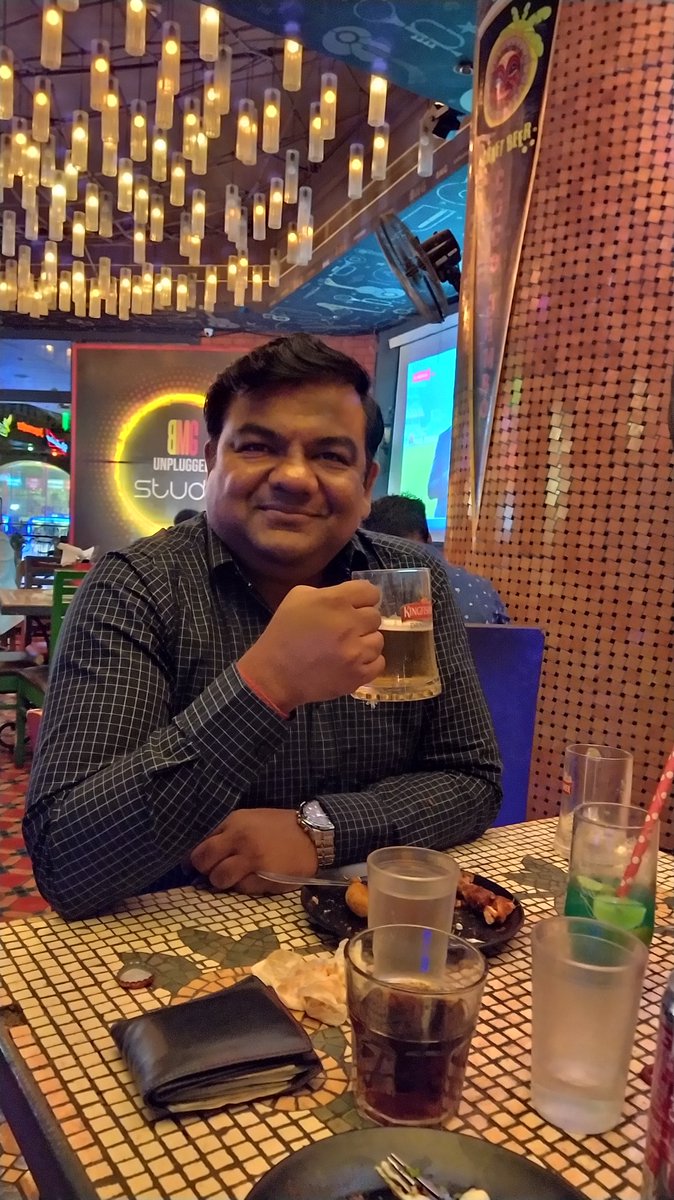 prash29marh's tweet photo. #Mimeo#DigitalSupport#Salesforce_SuccessfulEvent#BMG_Unplugged#Amanora#PartyTime🎉🍾 https://t.co/q5aWWT7Osx