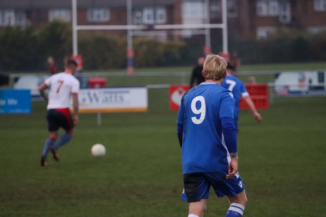 ⭐📸 Match gallery from <a href="/ONChenecksFC1/">Northampton O.N. Chenecks</a> vs Star in the <a href="/utdcos/">UCL</a> Premier Division online at buff.ly/34fZgfX &amp; buff.ly/34ham4D
#wearestar #nonleague 

Credit: <a href="/jamescoxphotos/">James Cox</a> 

<a href="/NonLeagueCrowd/">Non League Crowds</a>