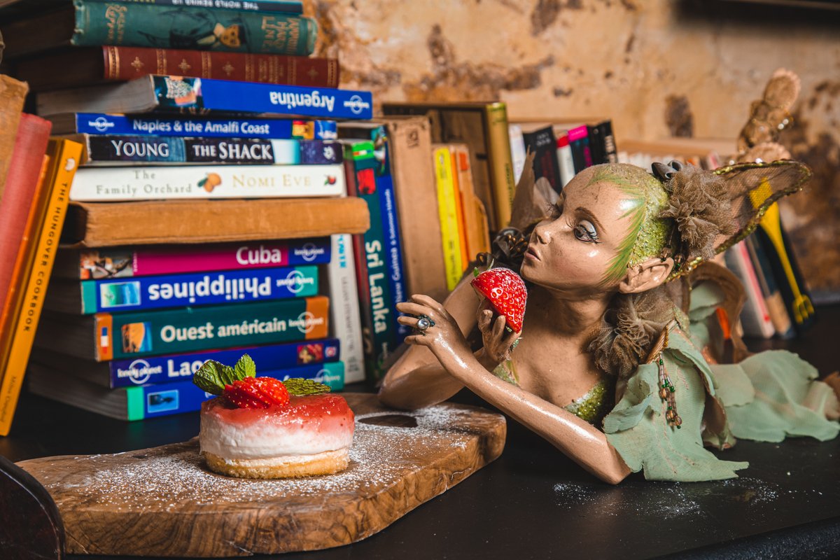When you wake up feeling like a fairy but then see how long your task list is 😫
.
.
.
#Shoreditch #instagramable #brunch #shoreditchlondon #shoreditchhighstreet #shoreditchlife #london #toplondonrestaurants #londonfood #londonfoodies #londoncoffeeshops #cake