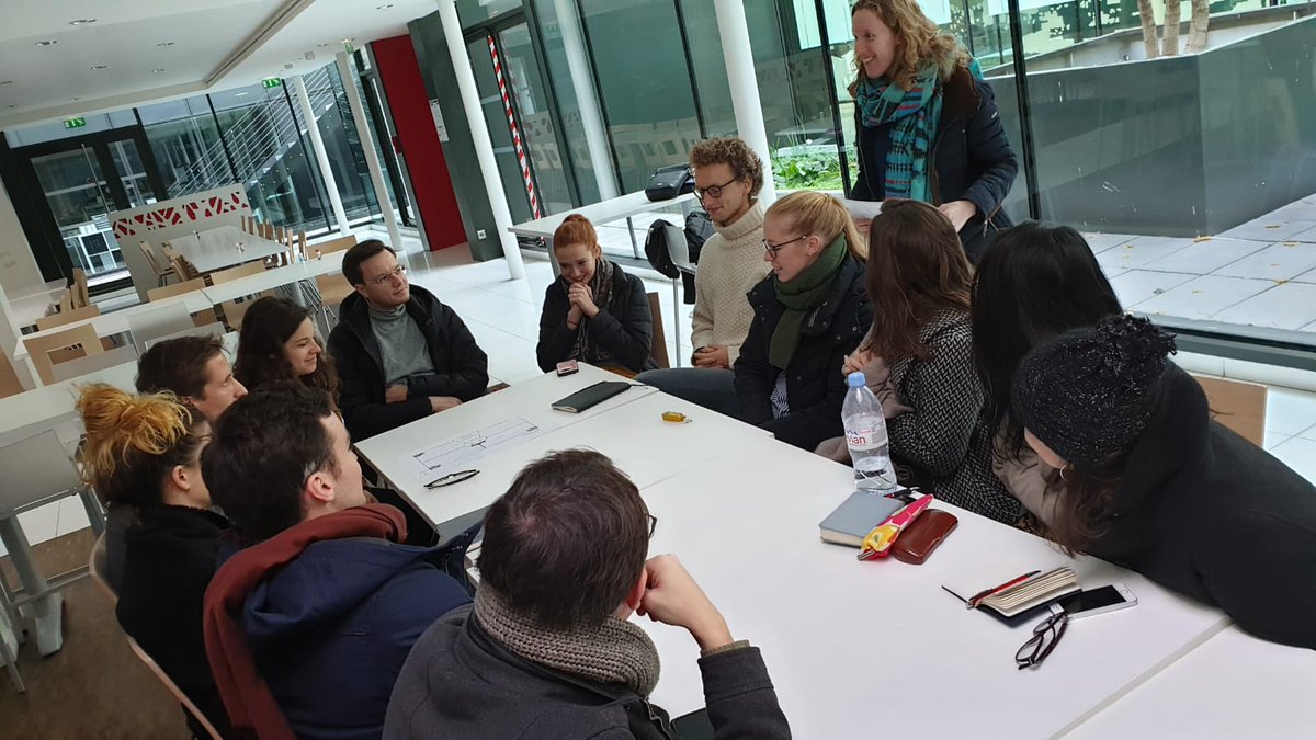 HeenNetwork's tweet photo. How to market #RES post policy support?

@thehertieschool's @HertieStudents intensely brainstorming new marketing channels, product placement, customer experience &amp; service augmentation for #PPAs - with Annkathrin Rabe during #HEEN12 at @IEA

 #HEENworkshop https://t.co/FcWagFlj5v