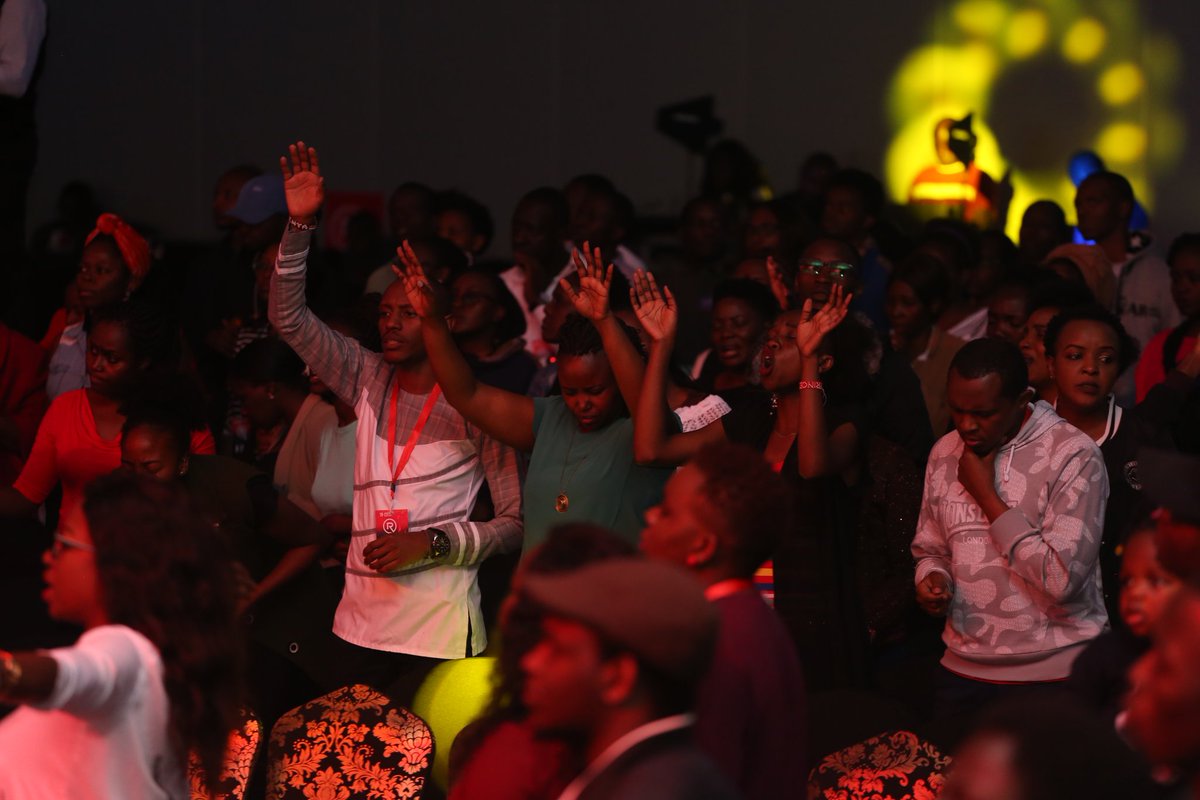 RFestivalKE's tweet photo. We concluded the R Festival in style. Worshipping and praising the Most High God. On stage is @worship_factory leading the congregation in songs of praise.
#RestoreRebuildRevive #RFestival21019 https://t.co/2bc1vZQfQn
