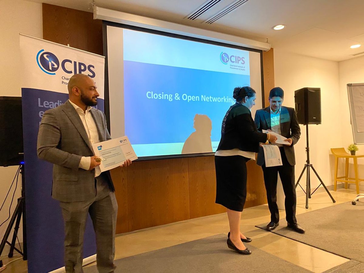 CIPSMENA's tweet photo. On Wednesday 20 November 2019, despite the rain and bad weather #CIPSDubaiBranch in collaboration with #SynerTrade took the audience on a time adventure with there event - The Future of Work. https://t.co/HfCXh4yDyn