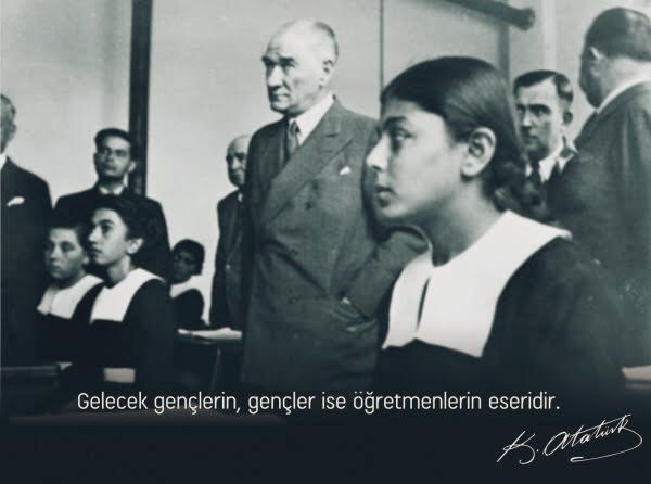 Başta Başöğretmenimiz Mustafa Kemal Atatürk olmak üzere cumhuriyetimize emek vermiş tüm öğretmenlerimizin öğretmenler gününü kutlarız.