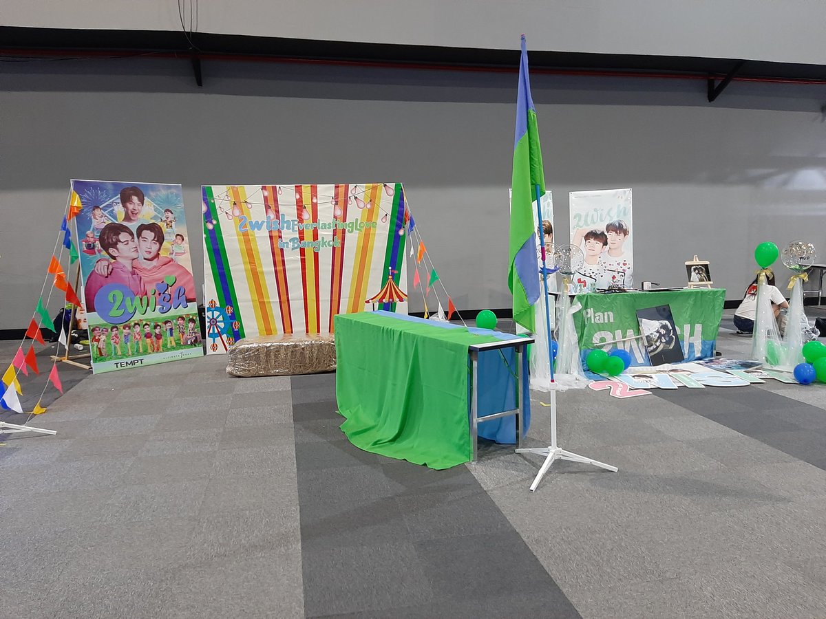 StayWithM34N's tweet photo. บรรยากาศในงาน #The2wishEverlastingLoveinBangkok https://t.co/BG4qQFViaM