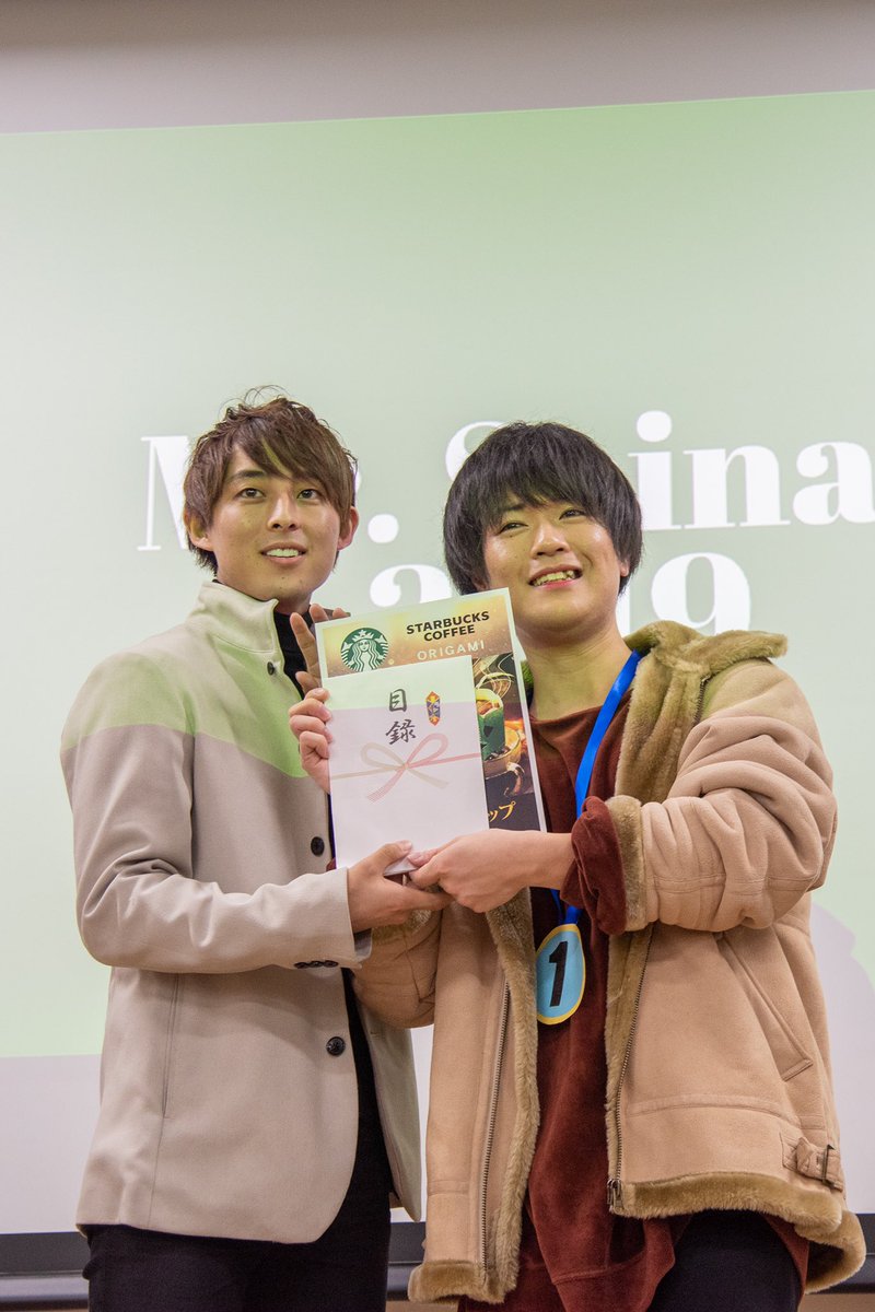 皆さんこんばんは✨
ご報告が遅くなってしまい申し訳ございません😭

今年度ミスター西南無事終了致しました‼️

👑グランプリ
Entry No.6 重松 秀さん
👑準グランプリ
Entry No.5 西田 大祐さん
👑審査員特別賞
Entry No.1 吉嶺 ケンヂさん

結果はこのようになりました🙌🏻

#ミスター西南