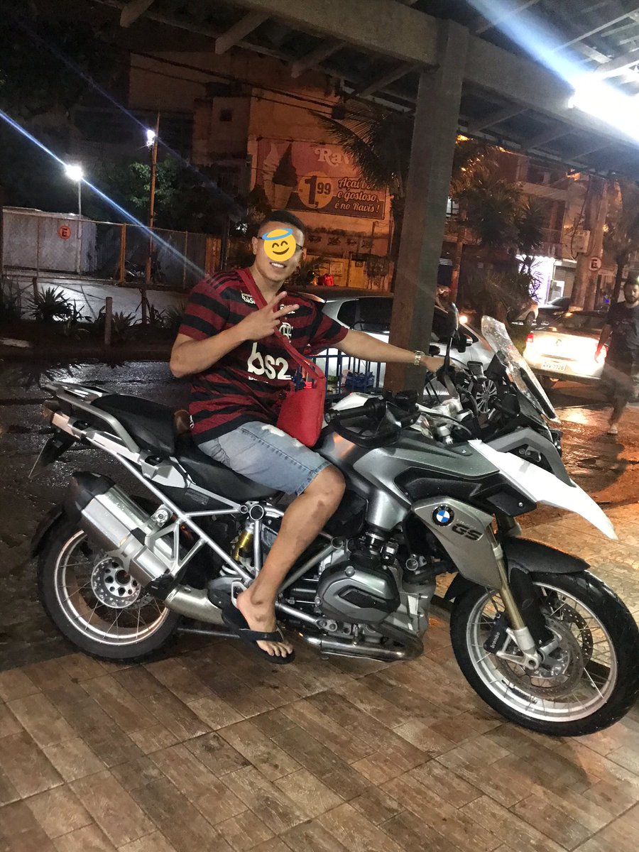 GeorgeBrasilia's tweet photo. Morde as costas és... #cadaumcomsuasorte https://t.co/YiMeKkUlR9