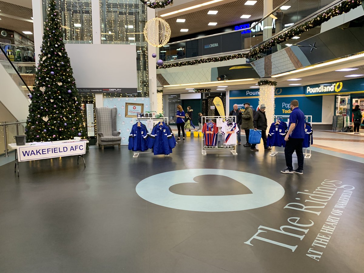 Wakefield_AFC's tweet photo. Getting ready for our promo day in the @ridingscentre 

Come down, say hi and see what it’s all about! ⚽️ https://t.co/yIwV3qEigl