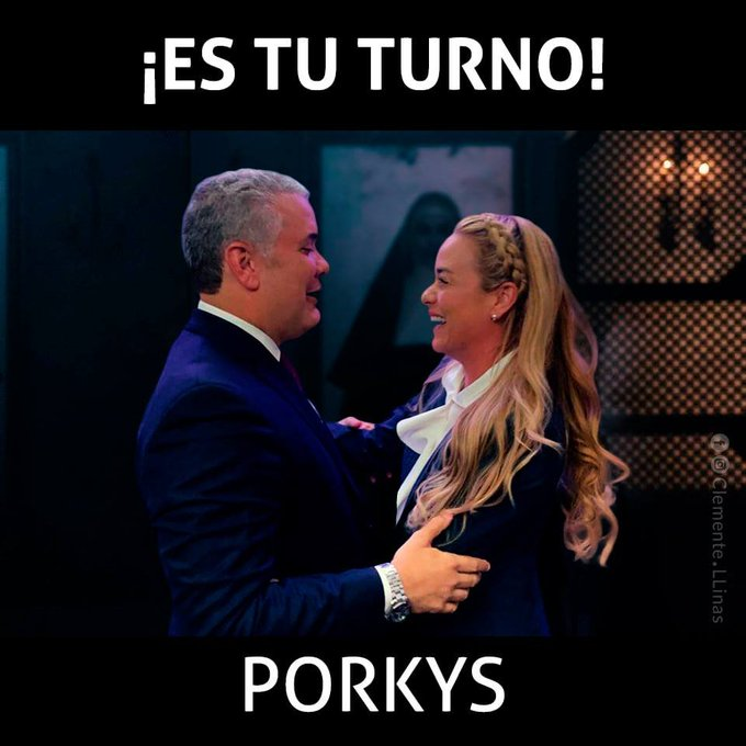 edalge's tweet photo. #LocaMaria, Maldicion que desde hoy se lleva en sus garras al GRAN PORKYS alias IVAN DUQUE, QUE NO CONTO CON SU ASTUCIA, Y SI "TE METES CON VZLA TE SECAS".@elarcangeljhon @natacionpntv .@edalge @ElYakiDigital @Errios @neljulger @edvsm08 @Veliscv @kb_ql22 @639xiomara @chelo_112 . https://t.co/y0JIisBXDM